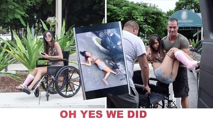 Tekerlekli sandalyedeki çıtır Kimberly’ye acımadan saplıyor